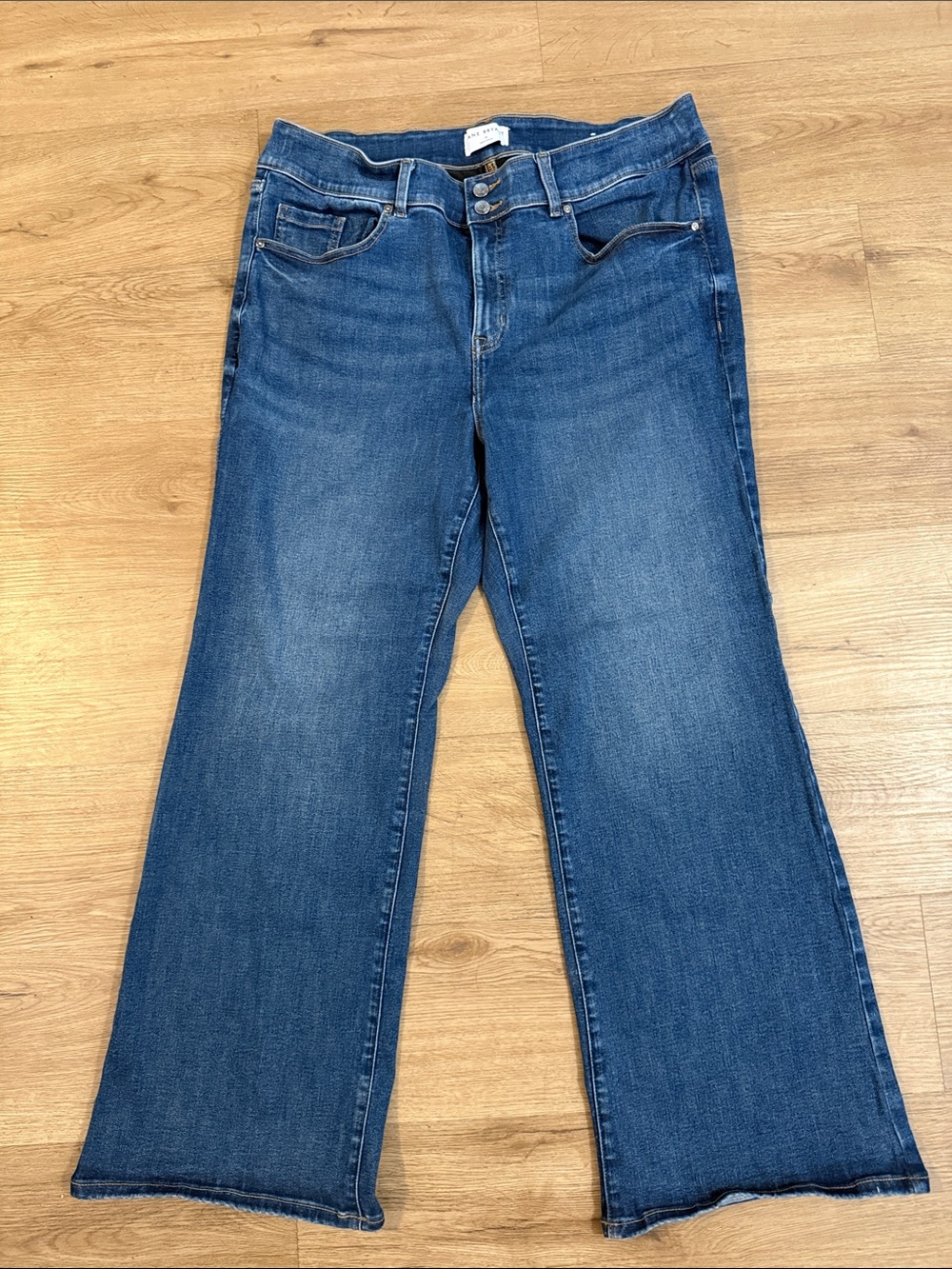 Lane Bryant Wide Leg Bootcut Medium Wash Denim Jeans Plus Size 20